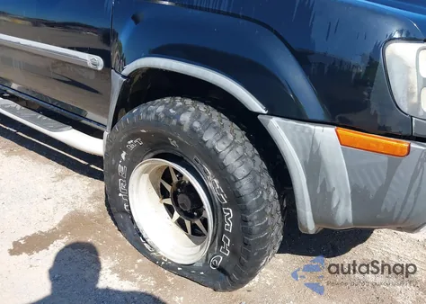 2002 Nissan Xterra Xe from USA, damaged, VIN 5N1ED28Y72C560644